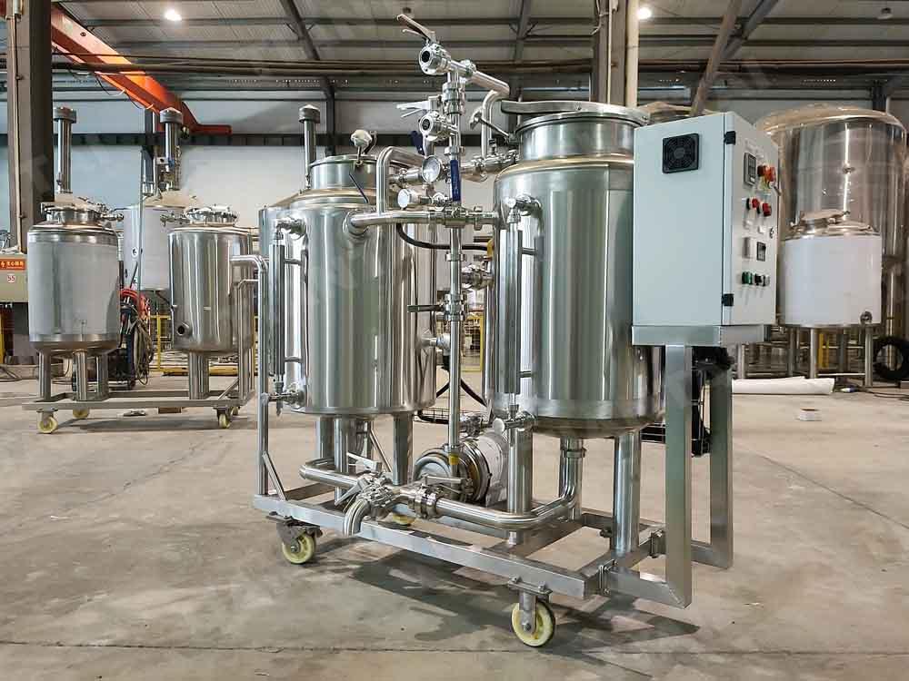 <b>Portable CIP Cart in a Micro Brewery</b>